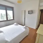 Lägenhet Casa Ricci Piazza Di